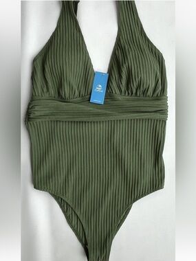 Cupshe Olive Green Ribbed One-Piece Swimsuit